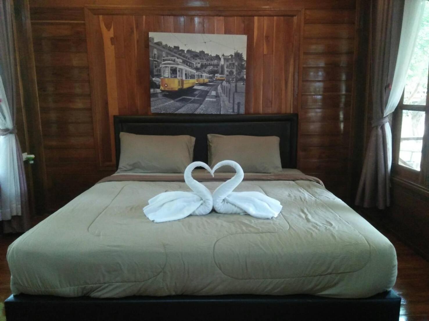 Denchai City Resort เด่นชัยซิตี้ รีสอร์ท Пхрэ Экстерьер фото