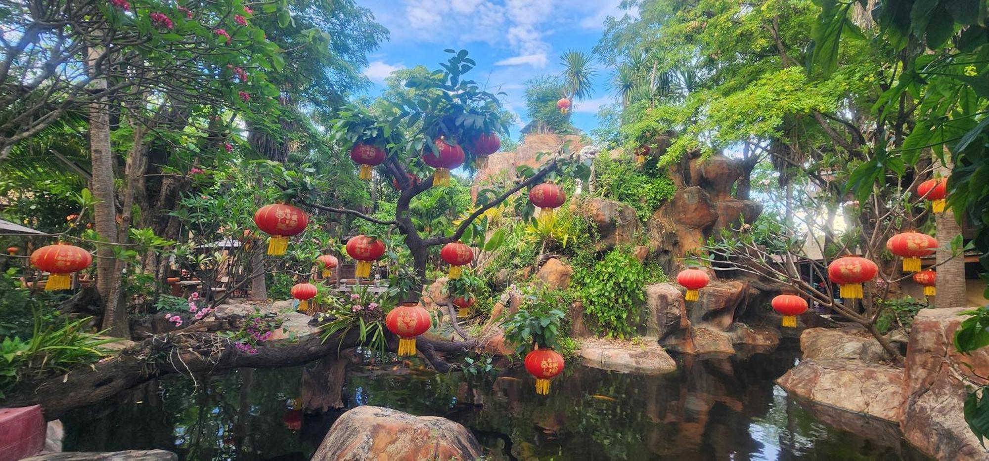 Denchai City Resort เด่นชัยซิตี้ รีสอร์ท Пхрэ Экстерьер фото